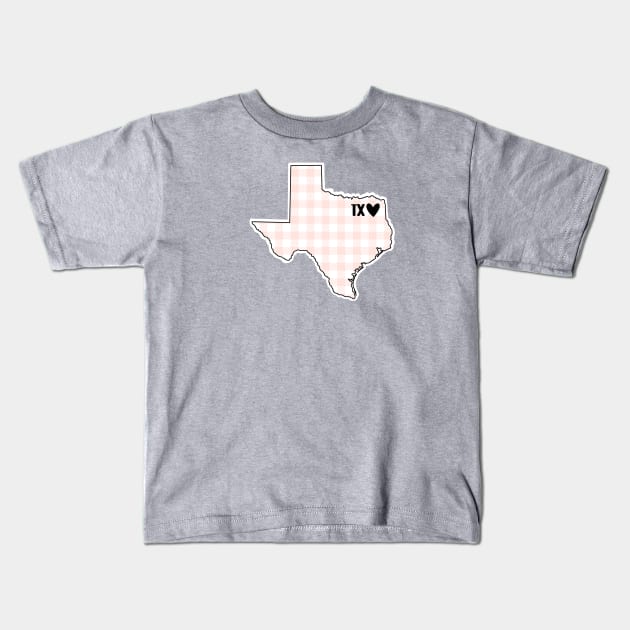 USA States: Texas (pink plaid) Kids T-Shirt by LetsOverThinkIt